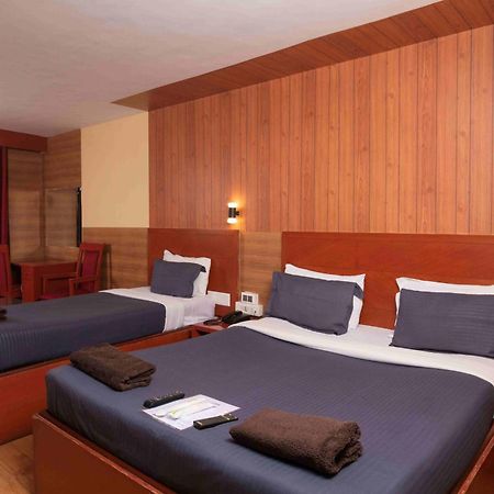 Devi Enterprises - Hotel Khems Ooty Ngoại thất bức ảnh