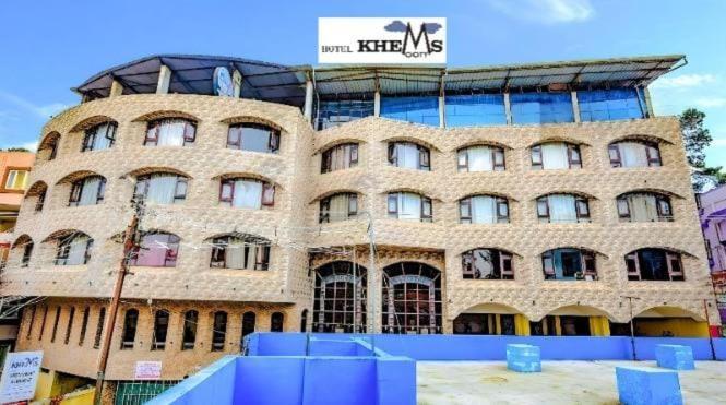 Devi Enterprises - Hotel Khems Ooty Ngoại thất bức ảnh