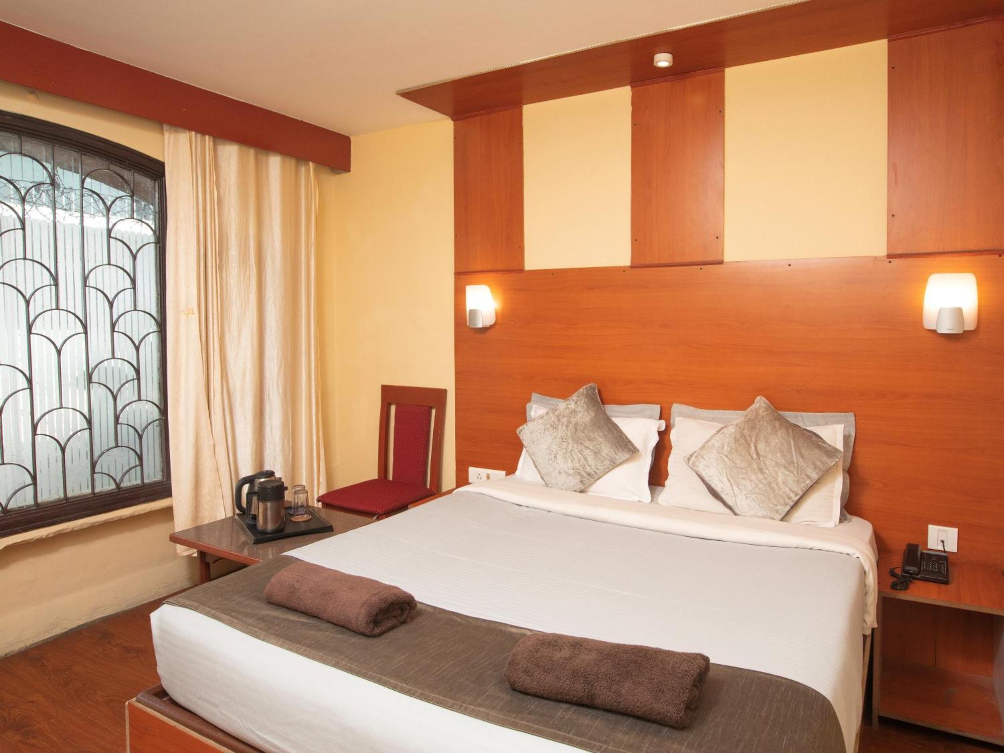 Devi Enterprises - Hotel Khems Ooty Ngoại thất bức ảnh